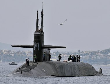 Ουάσινγκτον: Νέο πυρηνοκίνητο υποβρύχιο με πυραύλους τόμαχοκ «έδεσε» στην Νότια Κορέα (βίντεο)